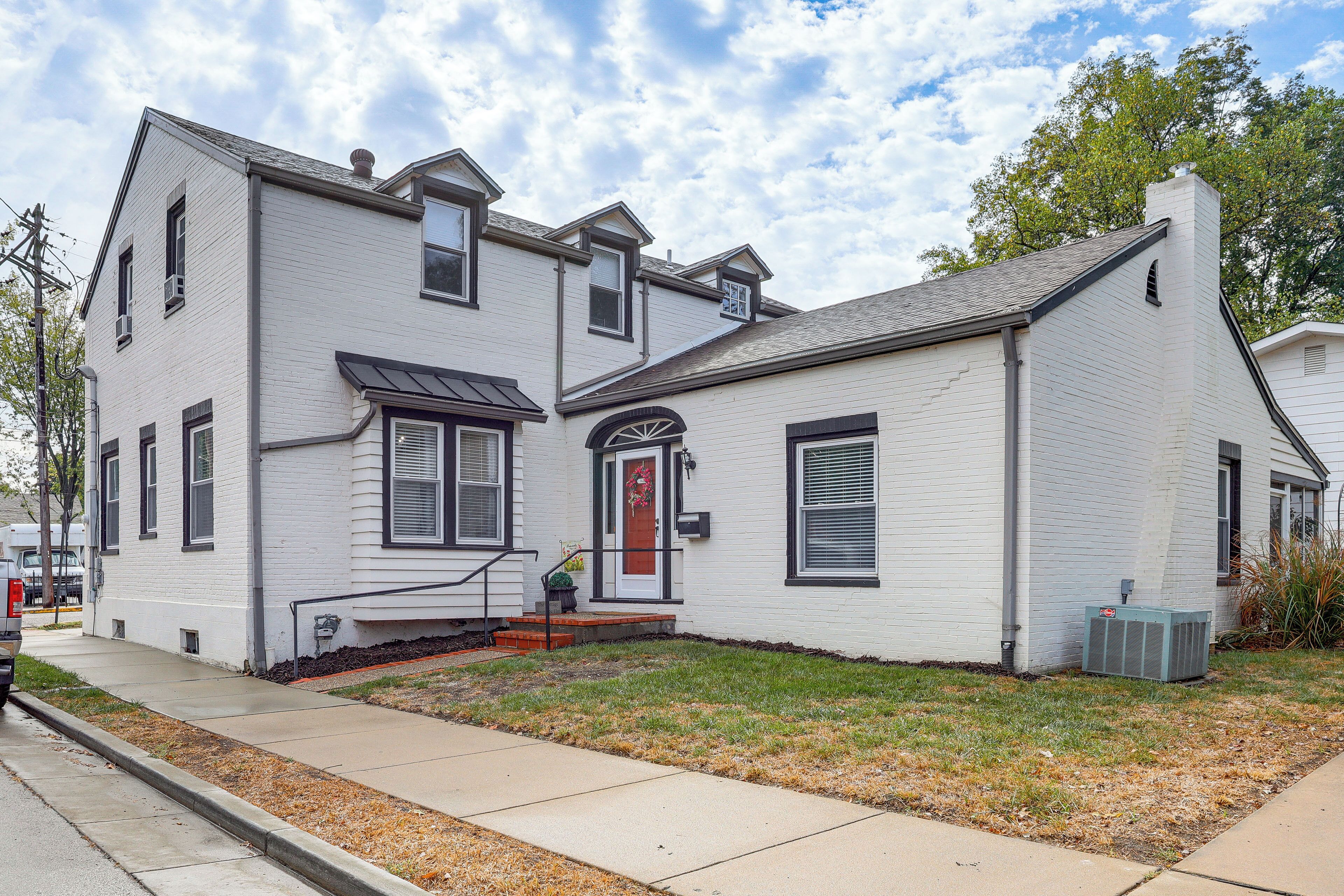 Washington Vacation Rental | 3BR | 2.5BA | Stairs Required | 2,200 Sq Ft