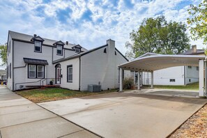 Exterior - Walk Everywhere! Dtwn WashMo Home Near Wineries (Washington)