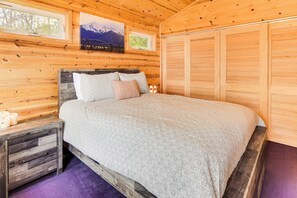 3 chambres, bureau, accès Internet, draps fournis