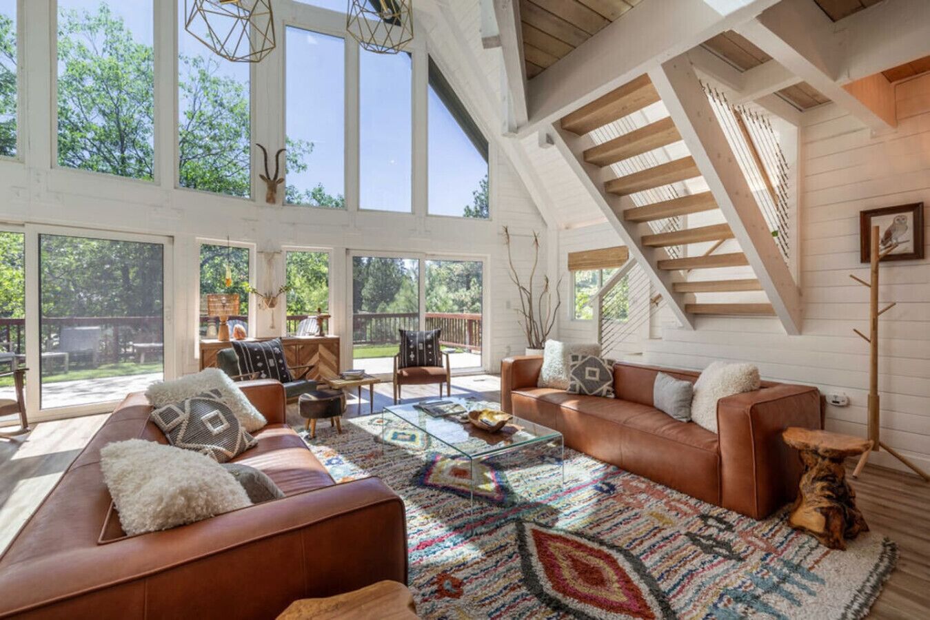 TV, fireplace, video games, ping pong