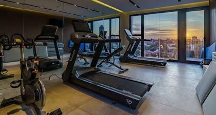 Casatua Hospitality at Met Santa Teresa