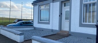 Woodside Bunglaow - Stay by the Sea