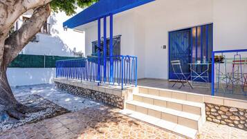 Apartment, 2 Bedrooms, Kitchen, City View | Terrace/patio