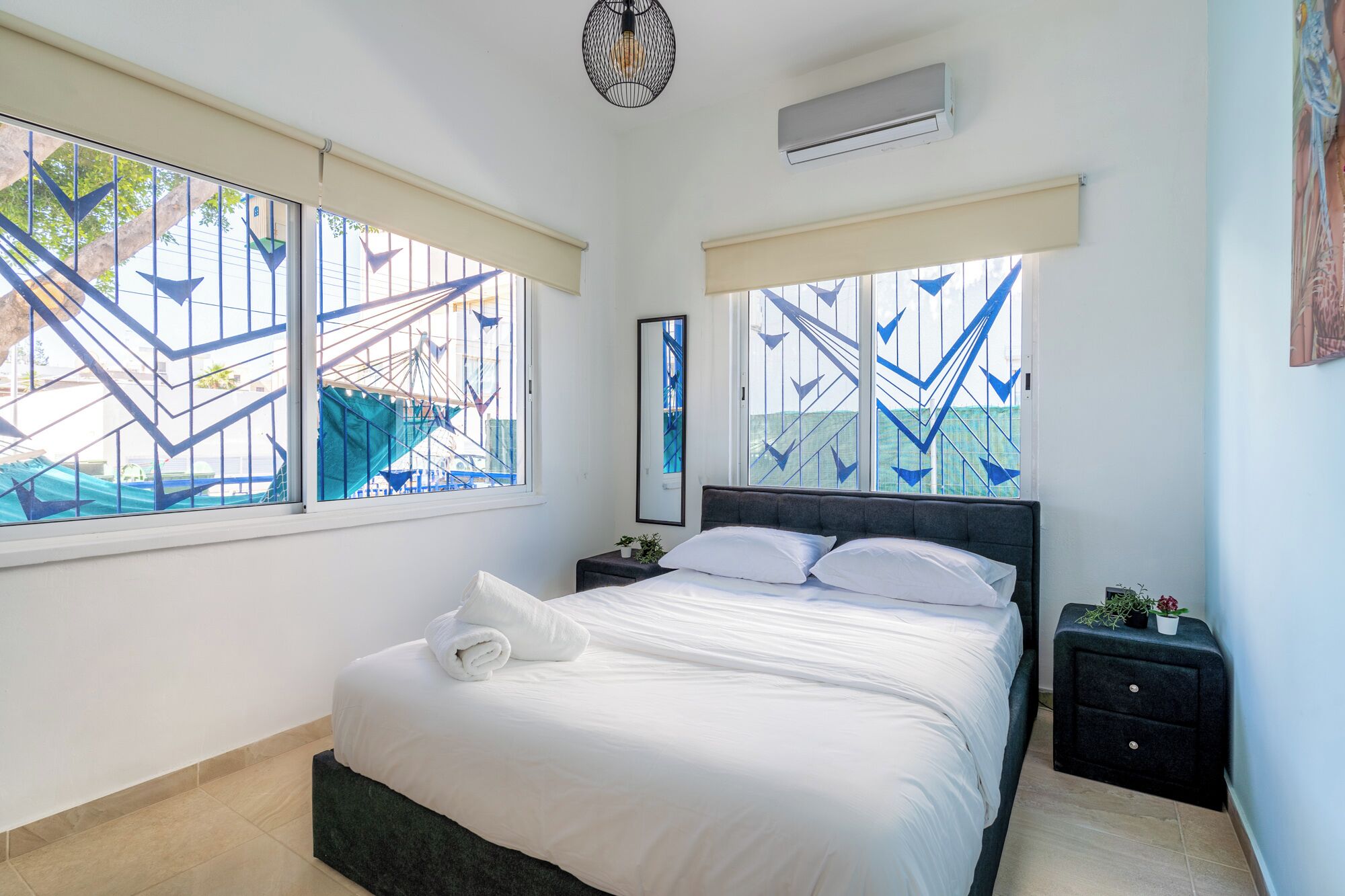 Leilighet, 2 soverom, kjøkken, byutsikt | Blendingsgardiner, strykejern/-brett og wi-fi (inkludert)