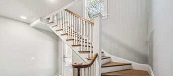 Charming 2-bedroom apartment - Cherry Street - Washer Dryer - Cafes Restaurants