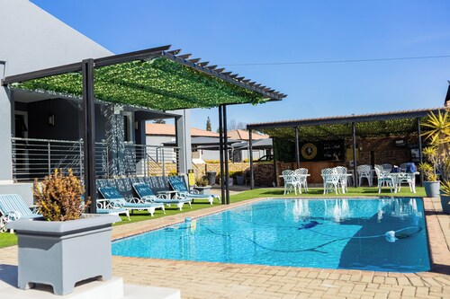 Khayalami Hotel Emalahleni