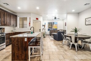 Interior - Zion Escape Cozy 3BD Home w/Heated Pool (Washington)