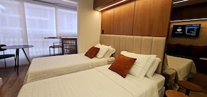 Studio | Blackout drapes, iron/ironing board, free WiFi