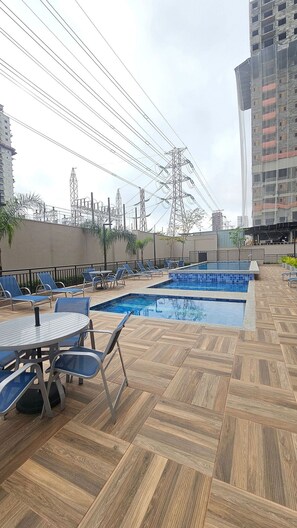 Piscine extérieure