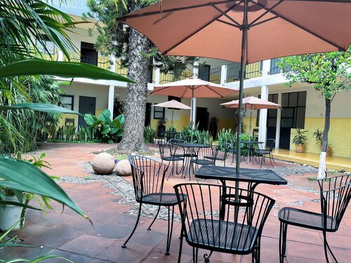 Located in downtown Morelia, 4 blocks from the imposing Cathedral.