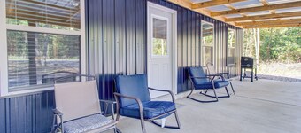 1 Mi to Greers Ferry Lake! Outdoor Adventure Base