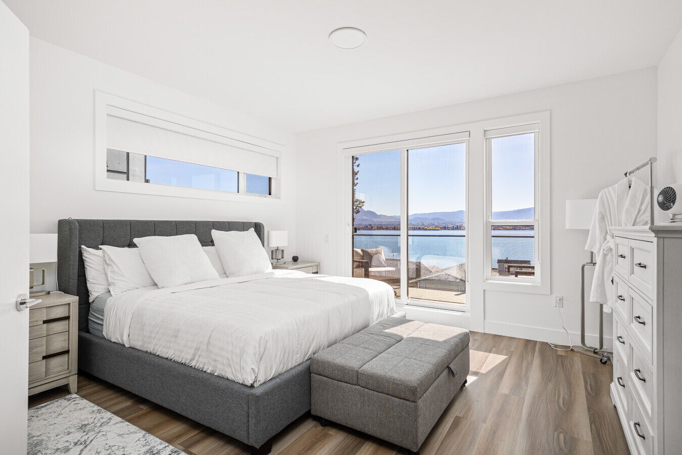 4 chambres, bureau, fer et planche à repasser, Wi-Fi