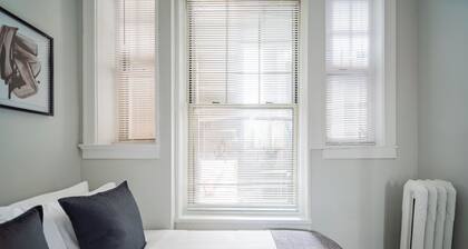 Beautifully Set Up 2BR - Grace 03-1