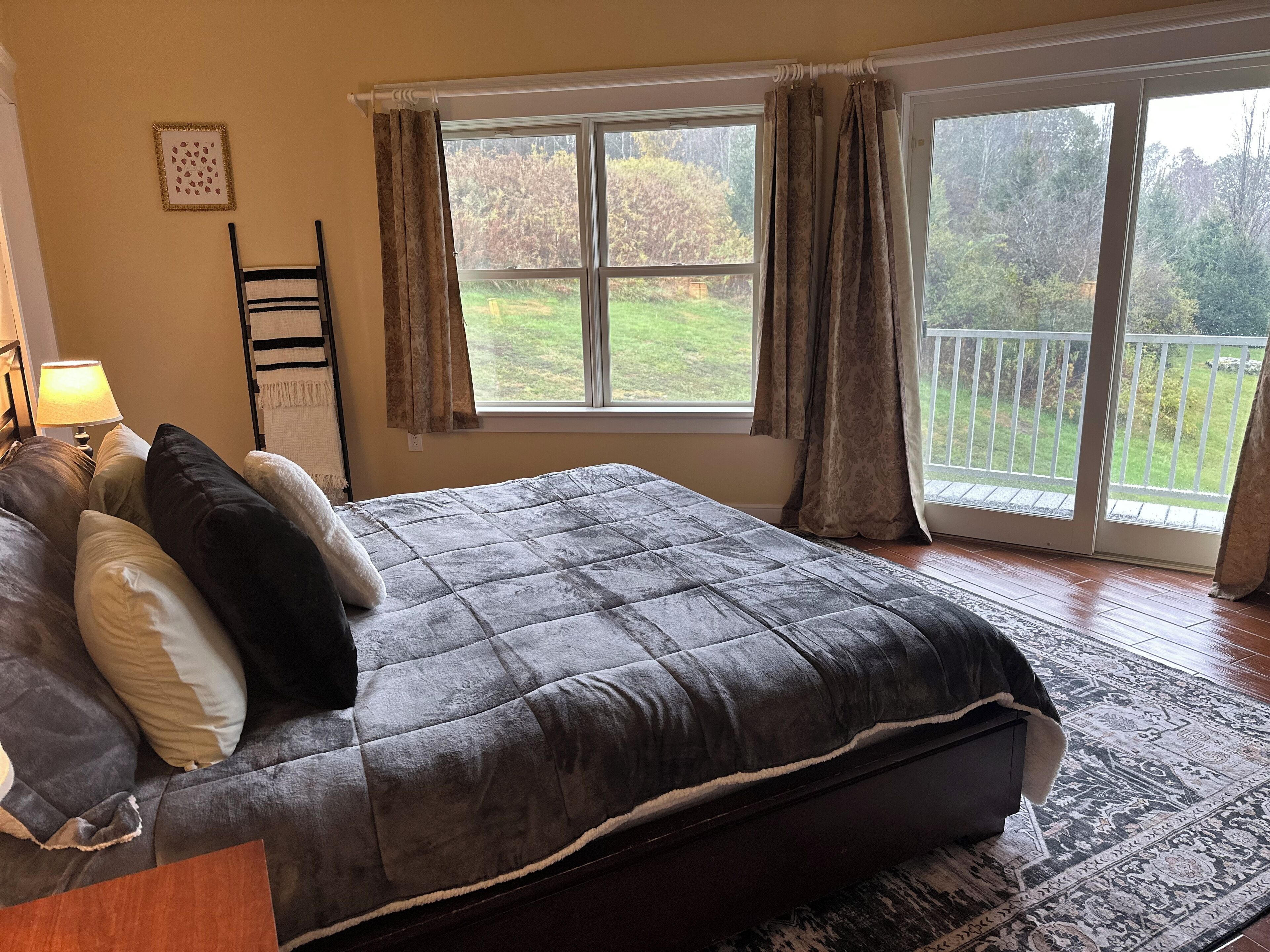 3 bedrooms, WiFi, bed sheets