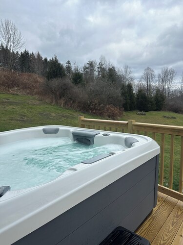 Casa Rotunda: A Cozy Catskills Escape