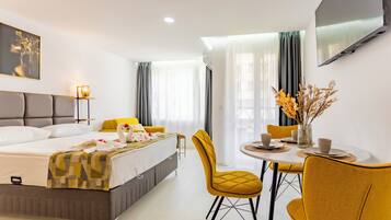 Iron/ironing board, internet