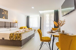 Iron/ironing board, Internet