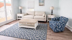 Unclassified image, 5 of 22, button - Magnolia Portside – Spacious 3BR on Thames St (Newport)