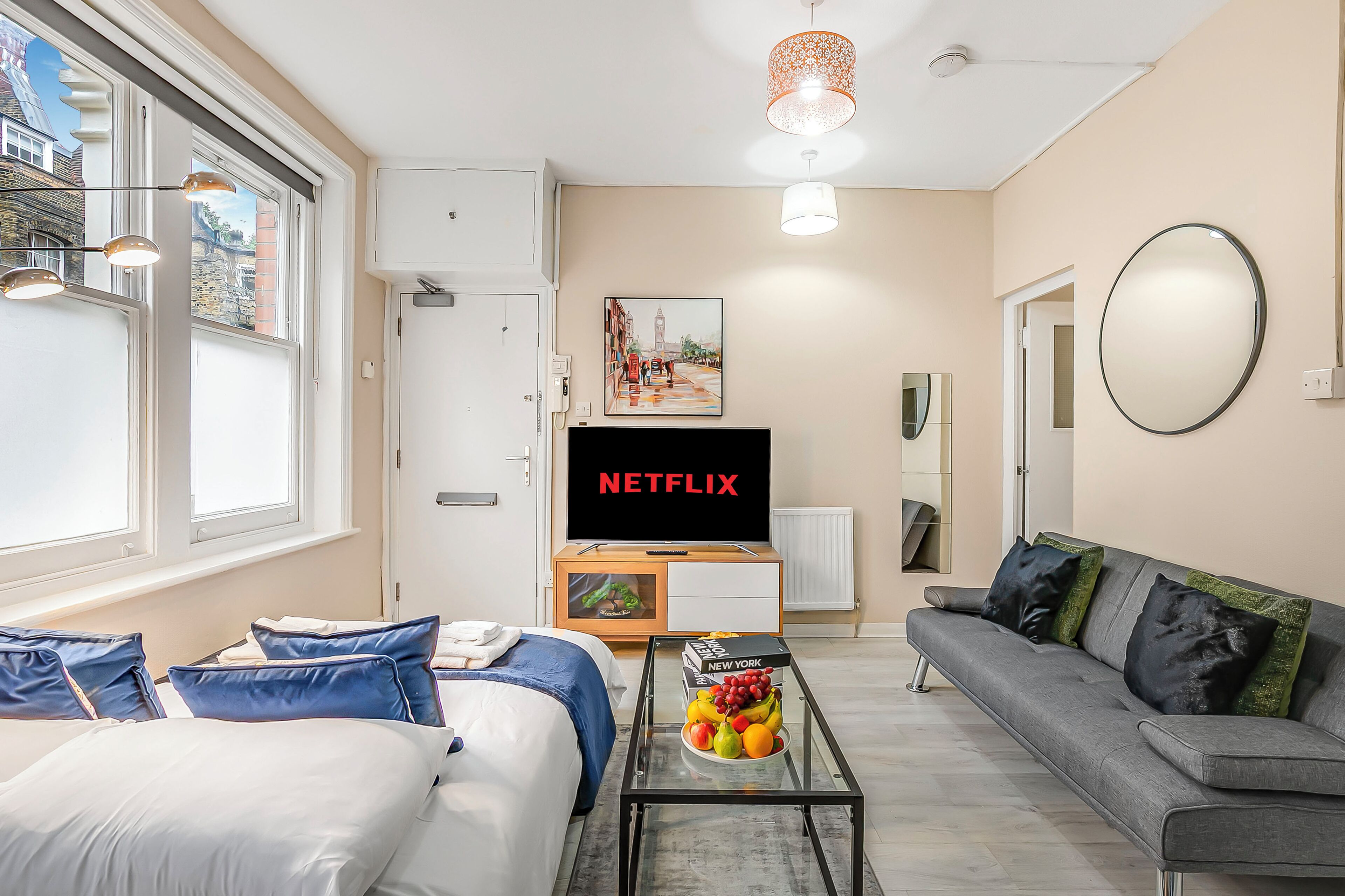 1 habitación, tabla de planchar con plancha, wifi y ropa de cama 