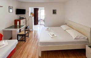 1 bedroom, free WiFi