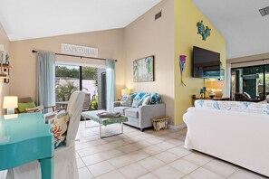 3 soverom, skrivebord, strykejern/-brett og wi-fi