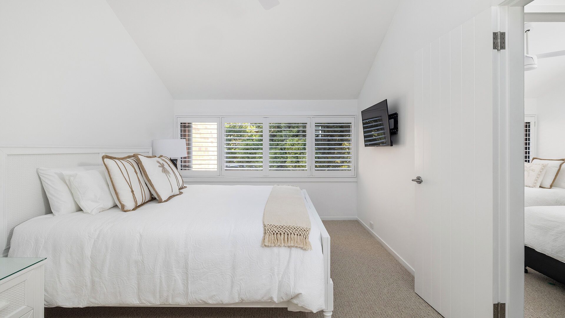 2 chambres, fer et planche à repasser, Wi-Fi gratuit, draps fournis