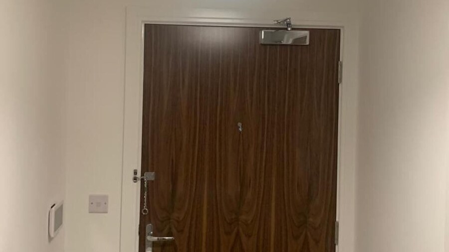 1 Bed Flat- Direct Links to Central London