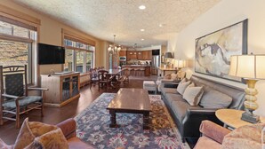 Condo (4 Bedrooms) | Commodité de l’hébergement 