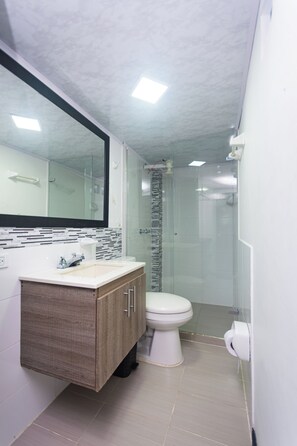 Bathroom - HOTEL SANTO TOMAS PREMIUN GROUP (Rionegro)