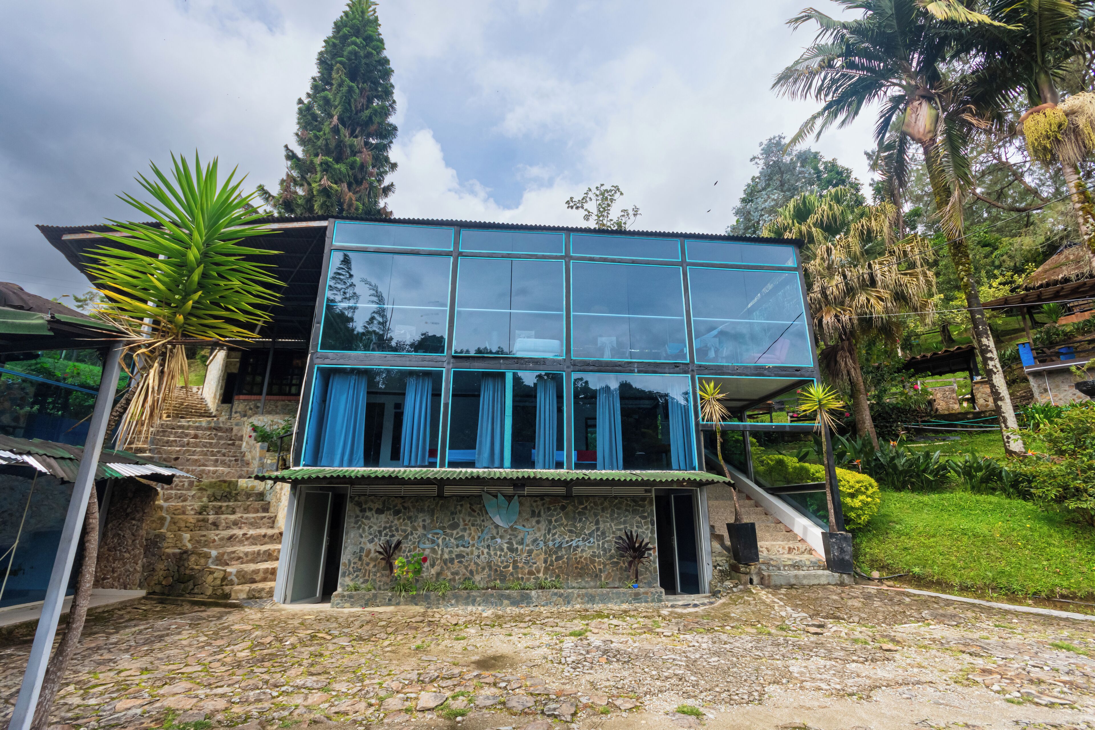 Fachada de la propiedad