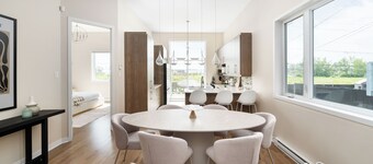 Modern & Spacious 2BR in Laval | Near Airport + Free Parking