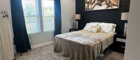 3 bedrooms, WiFi, bed sheets