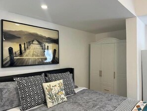 1 bedroom, Internet, bed sheets