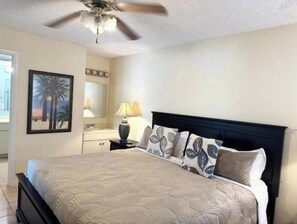 1 habitación, acceso a internet y ropa de cama 