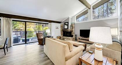 This light-filled alpine retreat blends rustic charm with modern style.