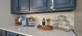 Sunset Family Retreat with Pool - Games - Near Will Rogers Airport