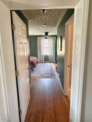 4 soveværelser, strygejern/strygebræt, Wi-Fi, sengetøj