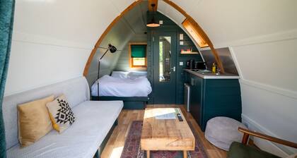 Romantic Cosy Cabin with Hot Tub in Cumbria