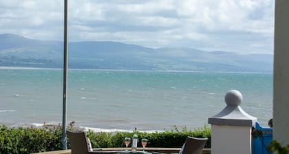 Llety - sleeps 2 guests in 1 bedroom