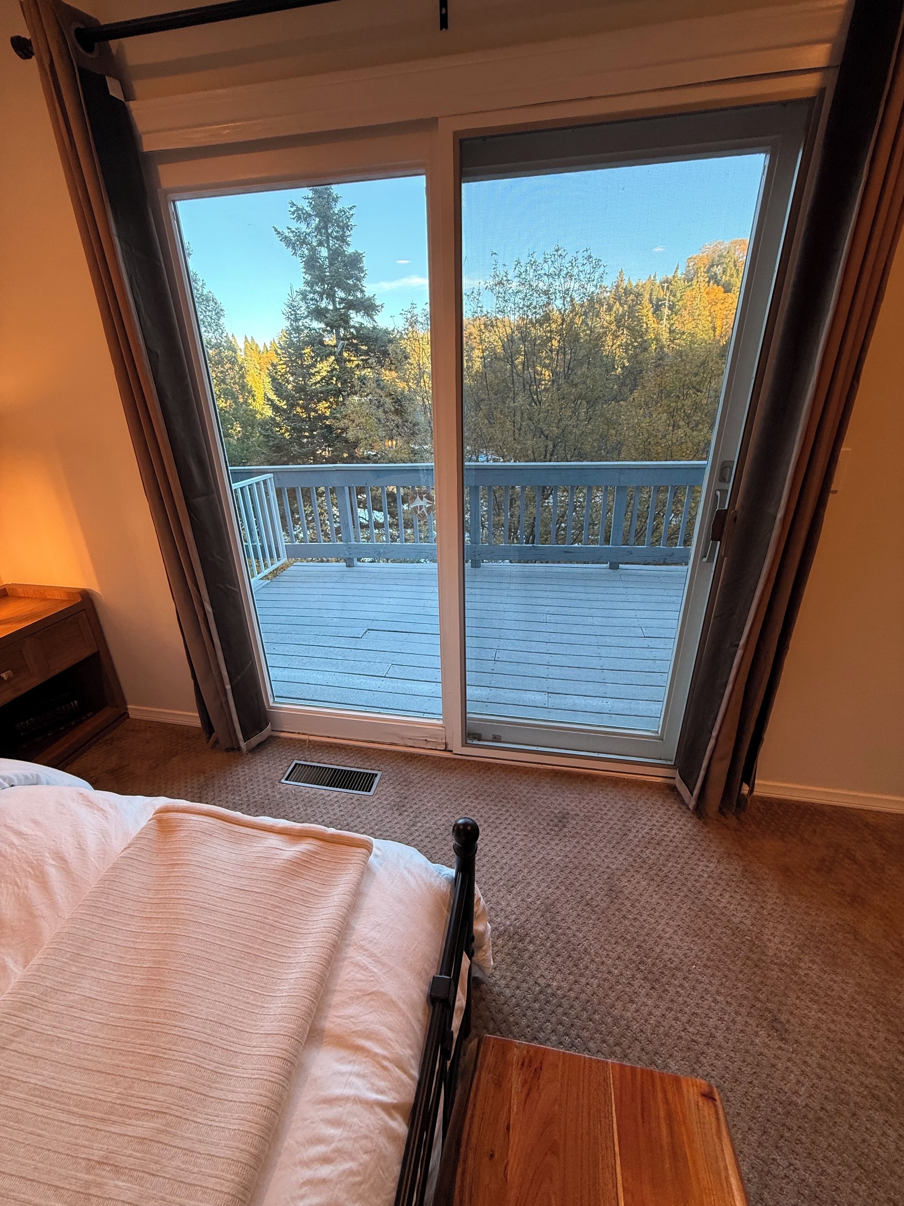 5 bedrooms, iron/ironing board, travel crib, free WiFi