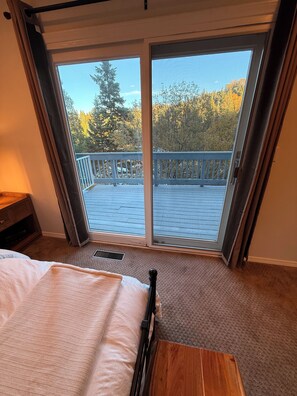 5 chambres, fer et planche à repasser, lit parapluie, Wi-Fi gratuit