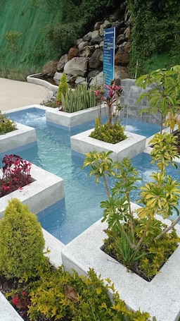 Outdoor spa tub. Permasalud