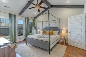 3 Schlafzimmer, Bügeleisen/Bügelbrett, Internetzugang, Bettwäsche