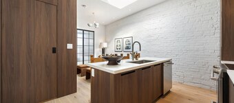 The Loft - The Brick Hotel