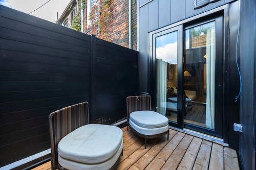 The Brick Hotel - The Second Suite