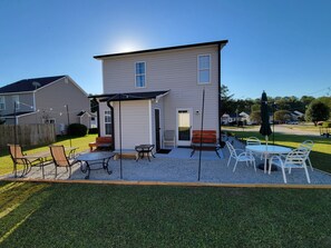 تناول الطعام بالخارج