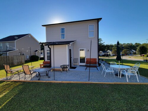 The Grove at Clayton 3-bedroom homes offer 1st floor Master bedrooms & King Beds