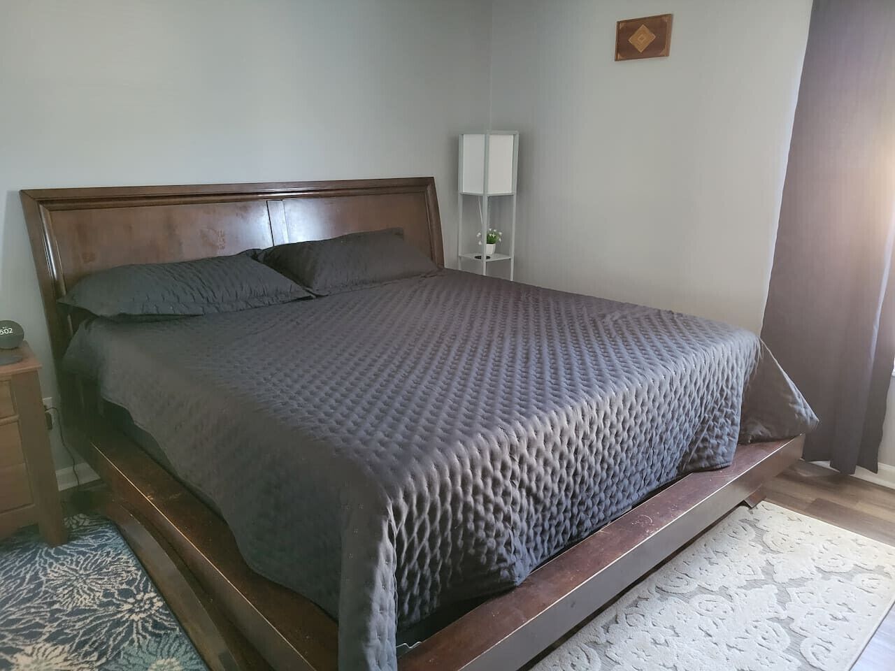 Desk, iron/ironing board, free WiFi, bed sheets