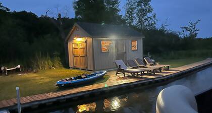 Lakefront Retreat | Hot Tub, Firepit, Kayaks, Dock & Spacious Outdoor Living