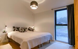 4 makuuhuonetta, ilmainen Wi-Fi